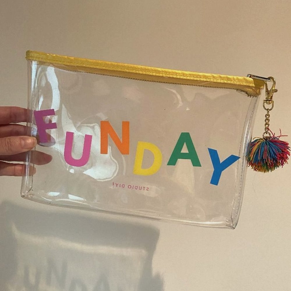 Studio DIY! Can’t Clutch This: FUNDAY